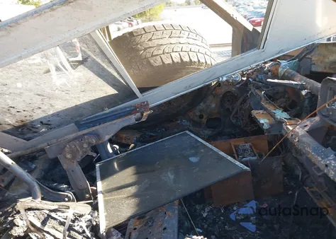 2002 Ford F-350 Lariat/Xl/Xlt из США, поврежденный, VIN 1FTSW31S12EA50744